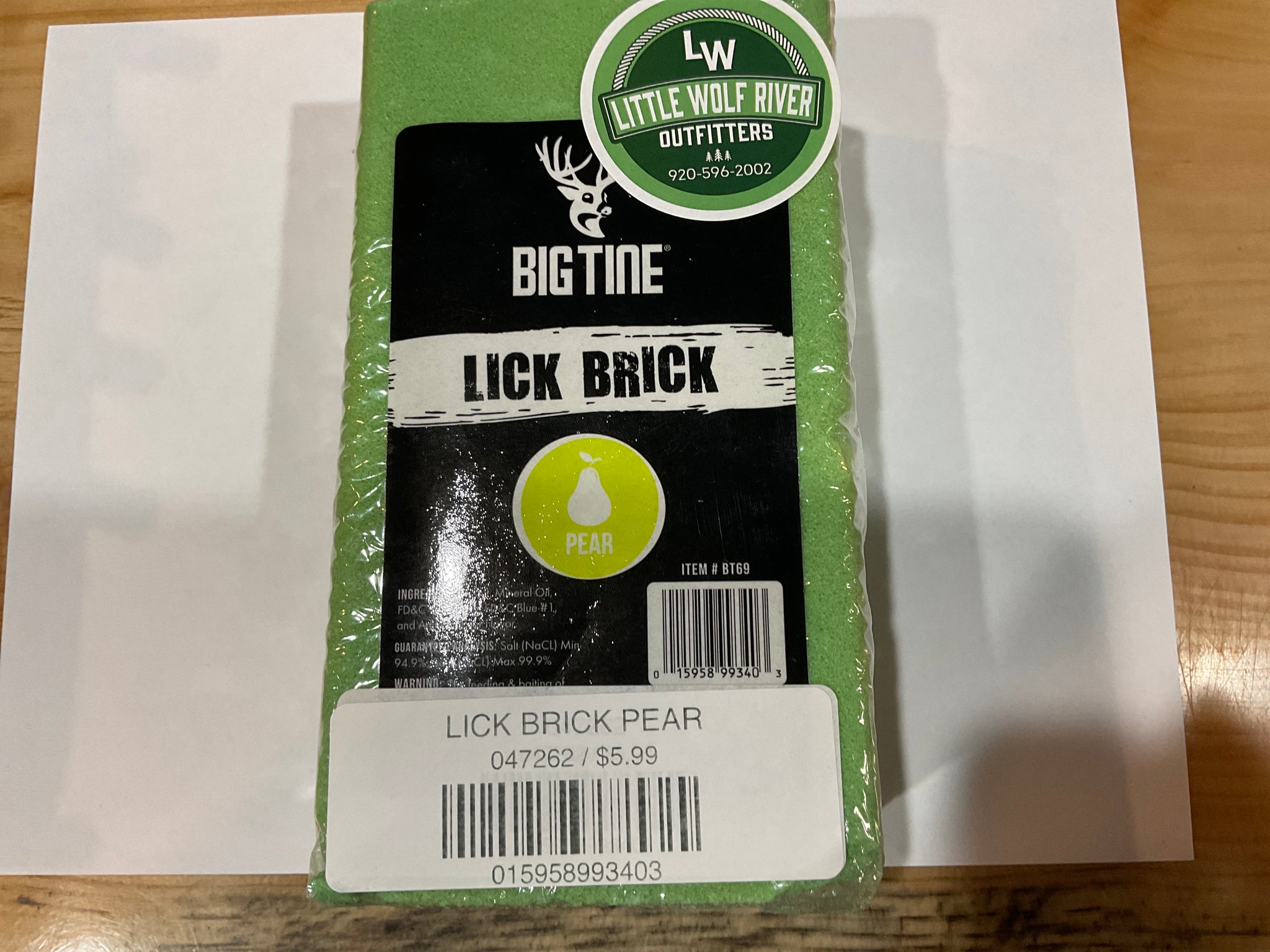 LICK BRICK PEAR