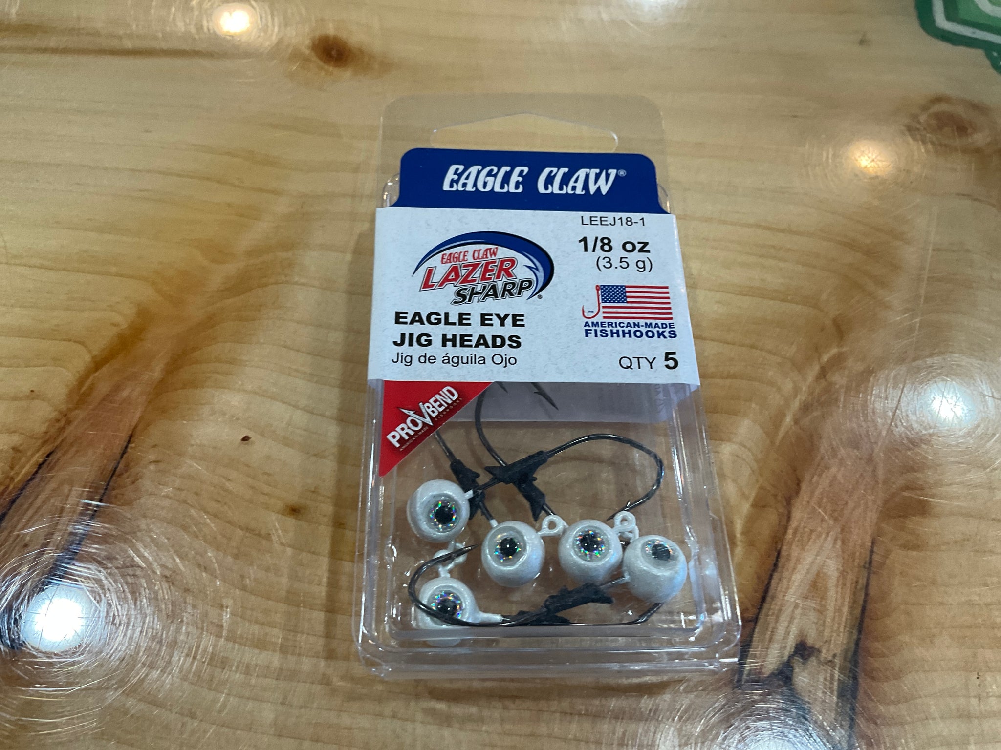 EC PRO-V EAGLE JIG 1/8 PEARL